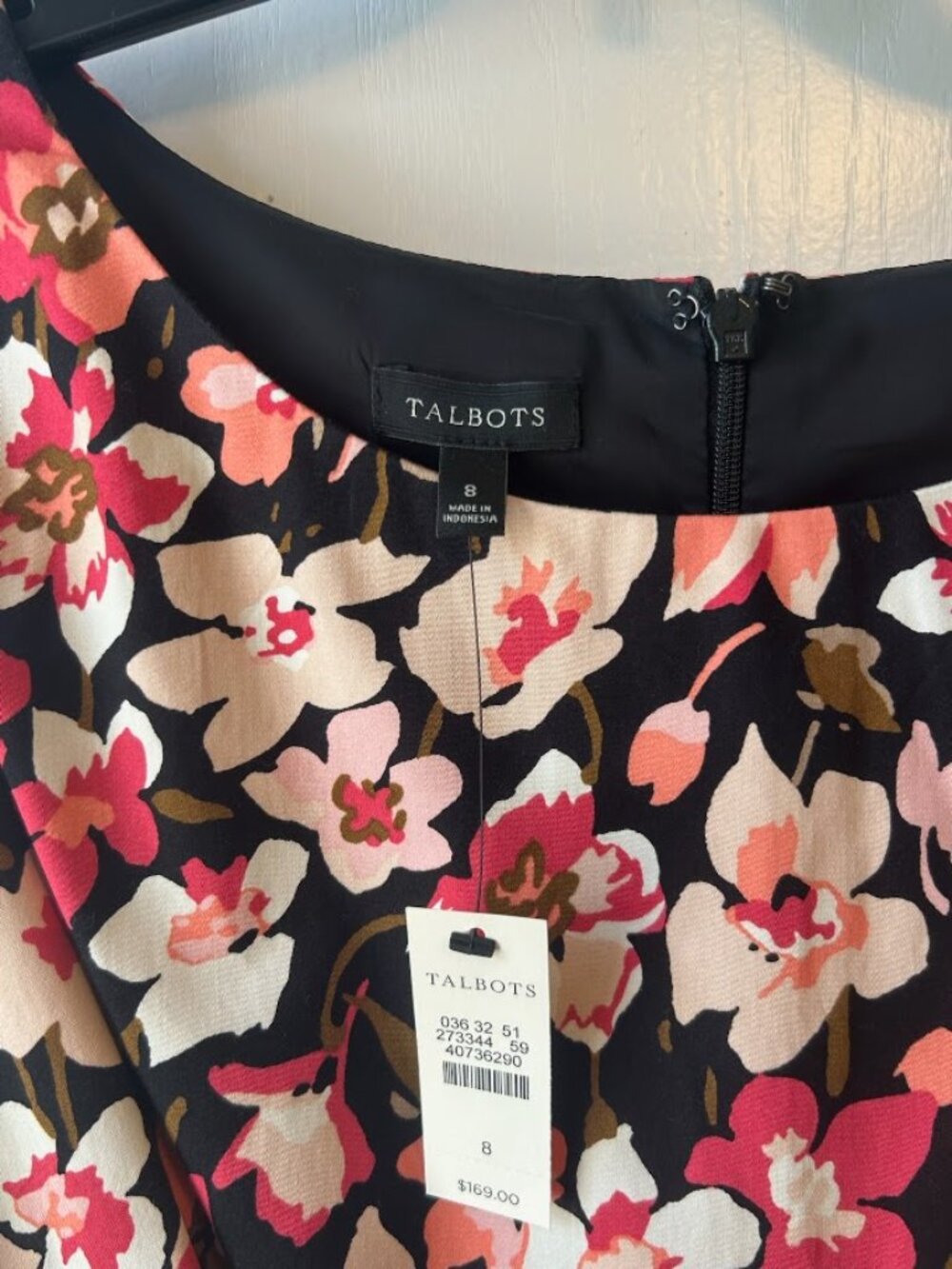 Talbots Sleevelss Black Dress with Florals 8 NWT